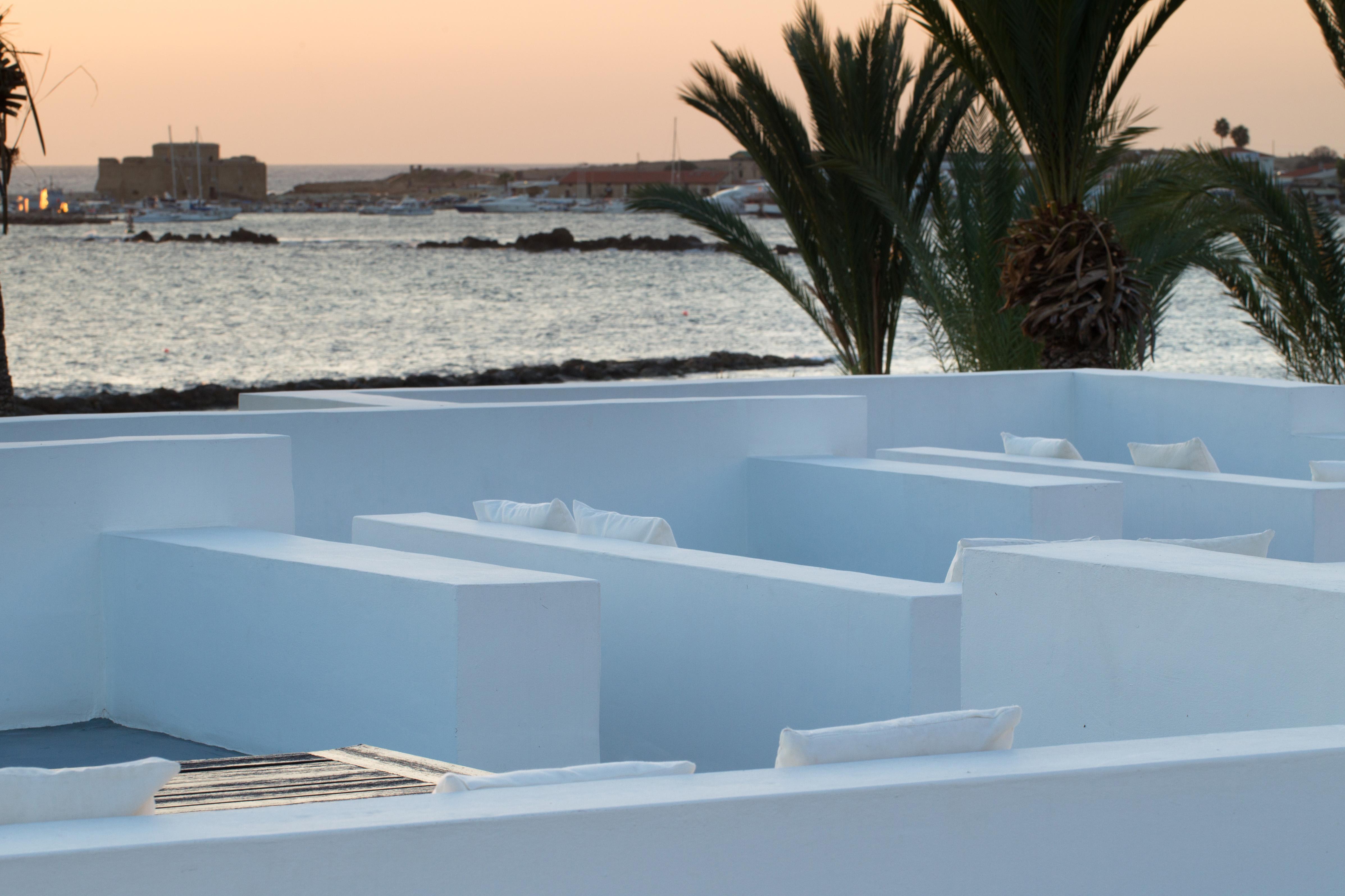 Almyra Hotel Pafos Exterior foto The whitewashed houses of the island