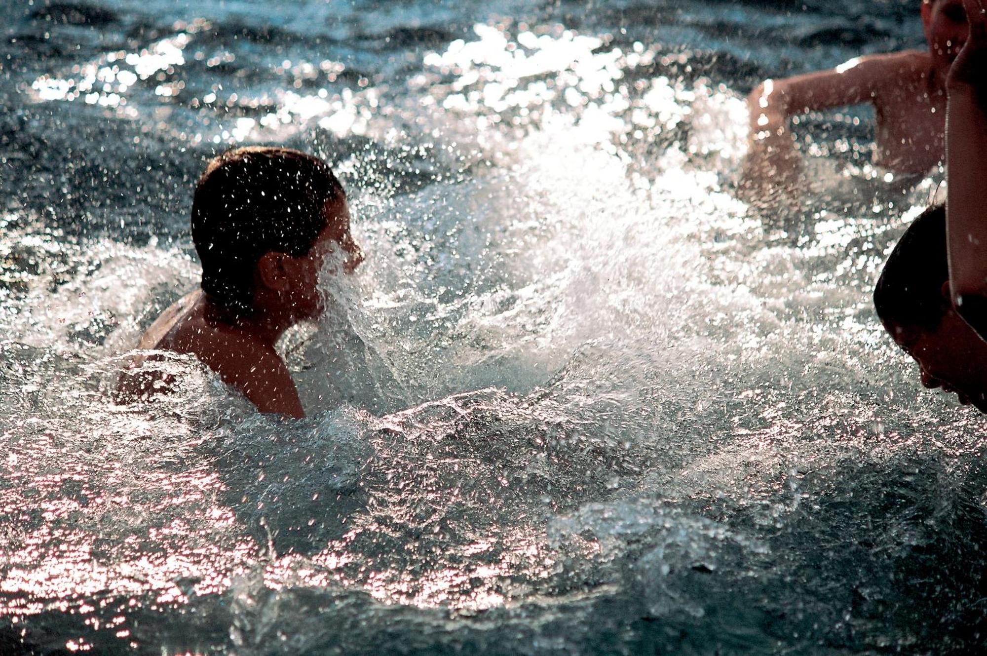 Almyra Hotel Pafos Exterior foto Swimming