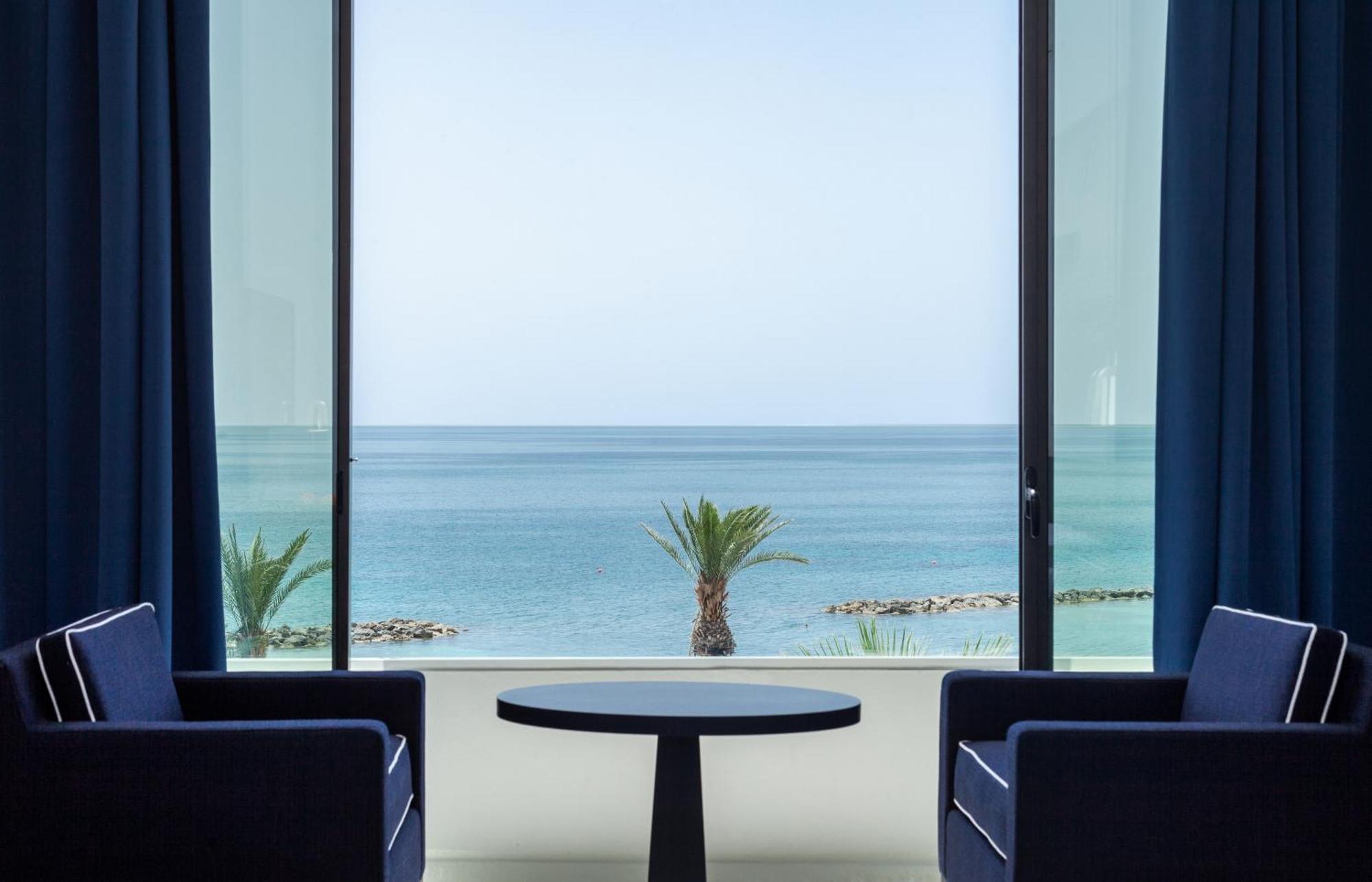 Almyra Hotel Pafos Exterior foto